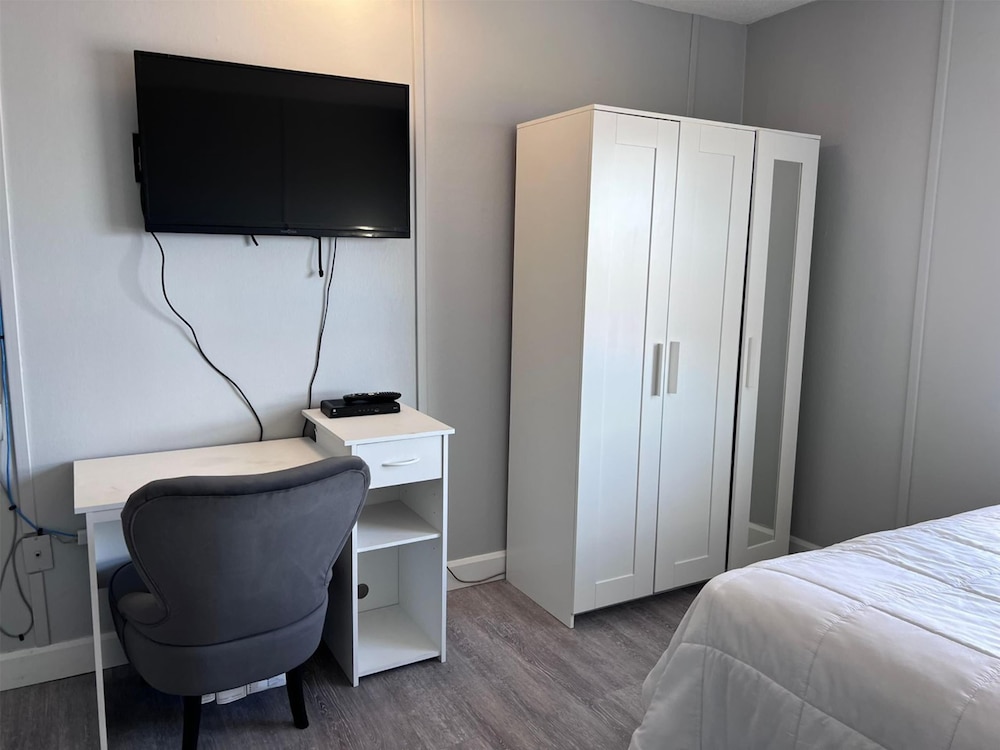 Harbourview Inn, SureStay Collection by Best Western 40/49