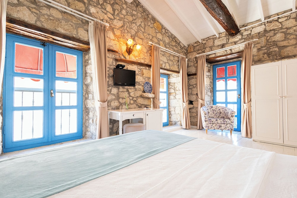 Alacati Eski Ev Hotel 20/38