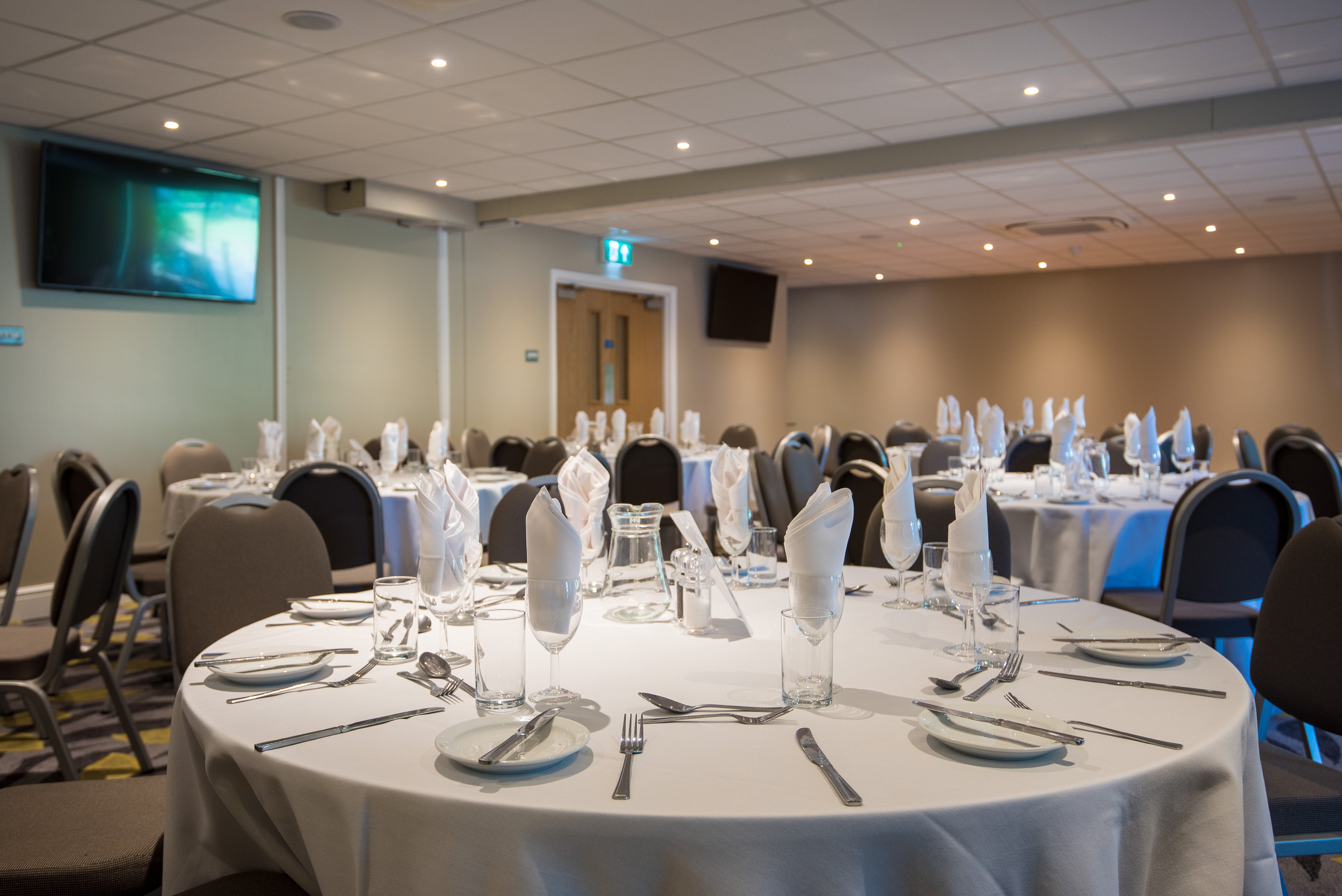 Holiday Inn Lancaster 68/75