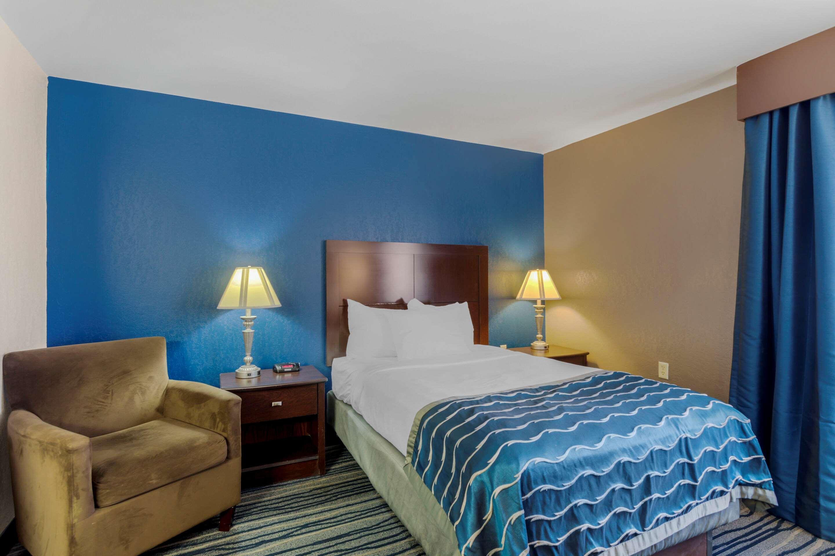 Room, Double Bed, Accessible