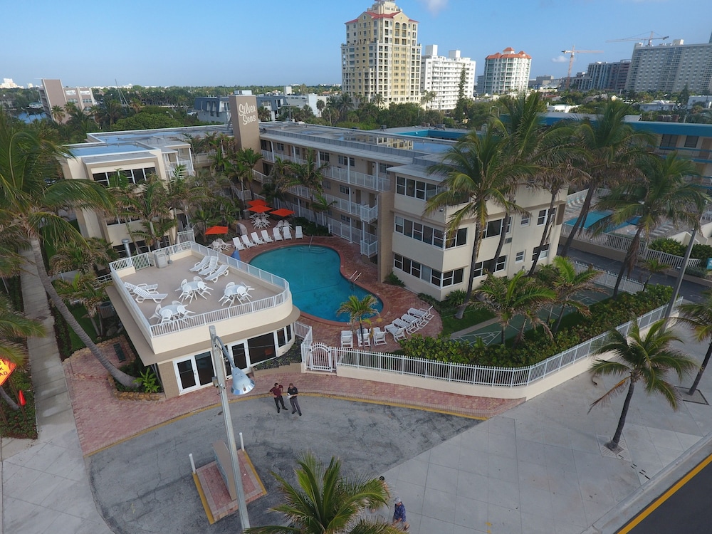 Silver Seas Beach Resort 9/67