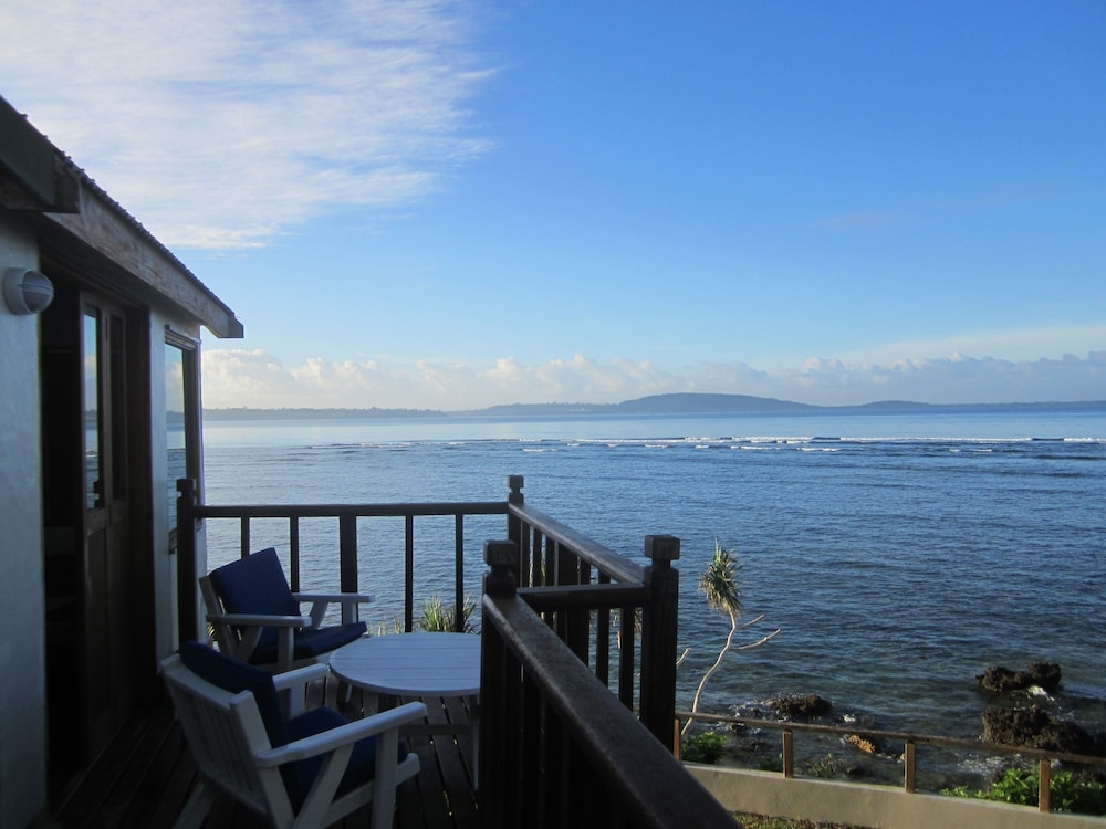 Hideaway Island Resort 66/75