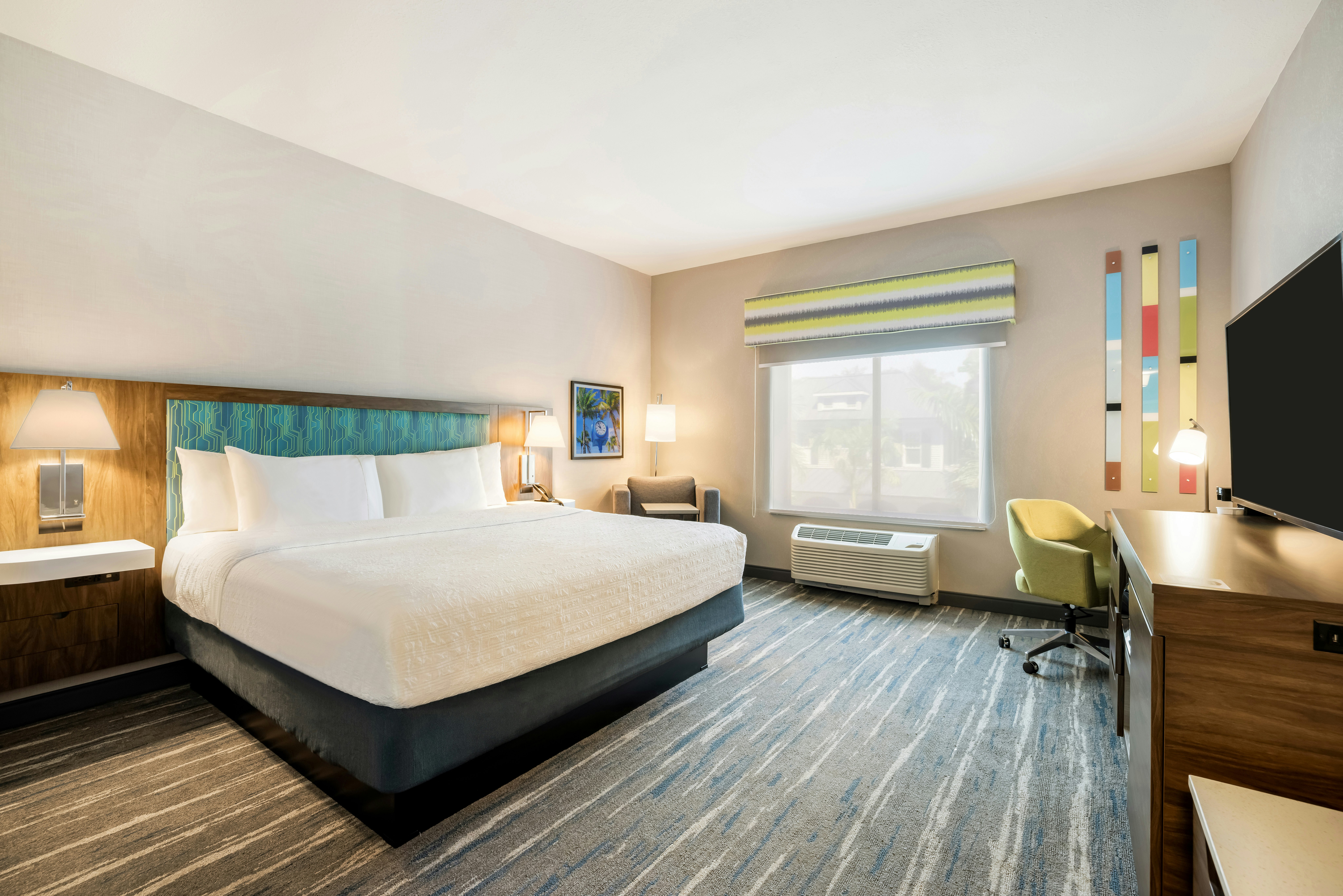 ROOM, KING BED, ACCESSIBLE