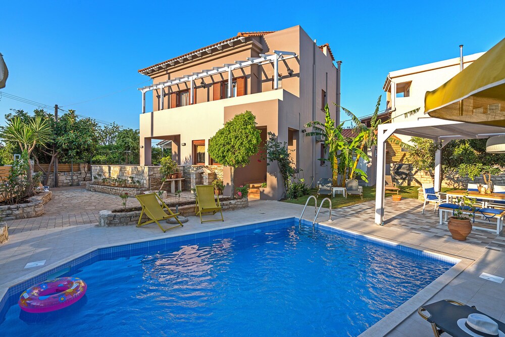 Villa Camellia 1/27