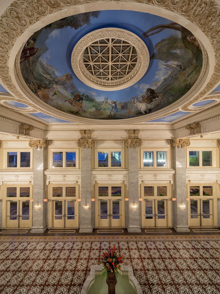 Hotel Bentley 4/50