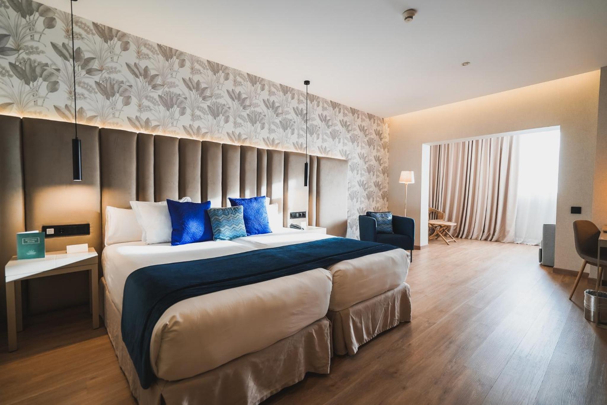 Executive, Triple, Twin Beds