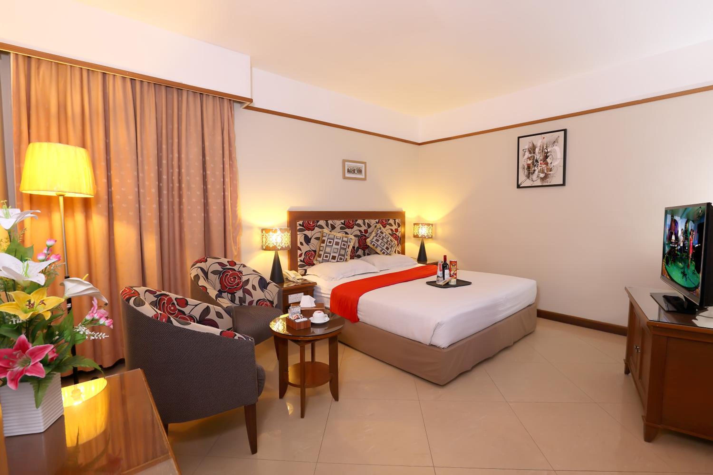 HOTEL MAXIMILLIAN 17/55