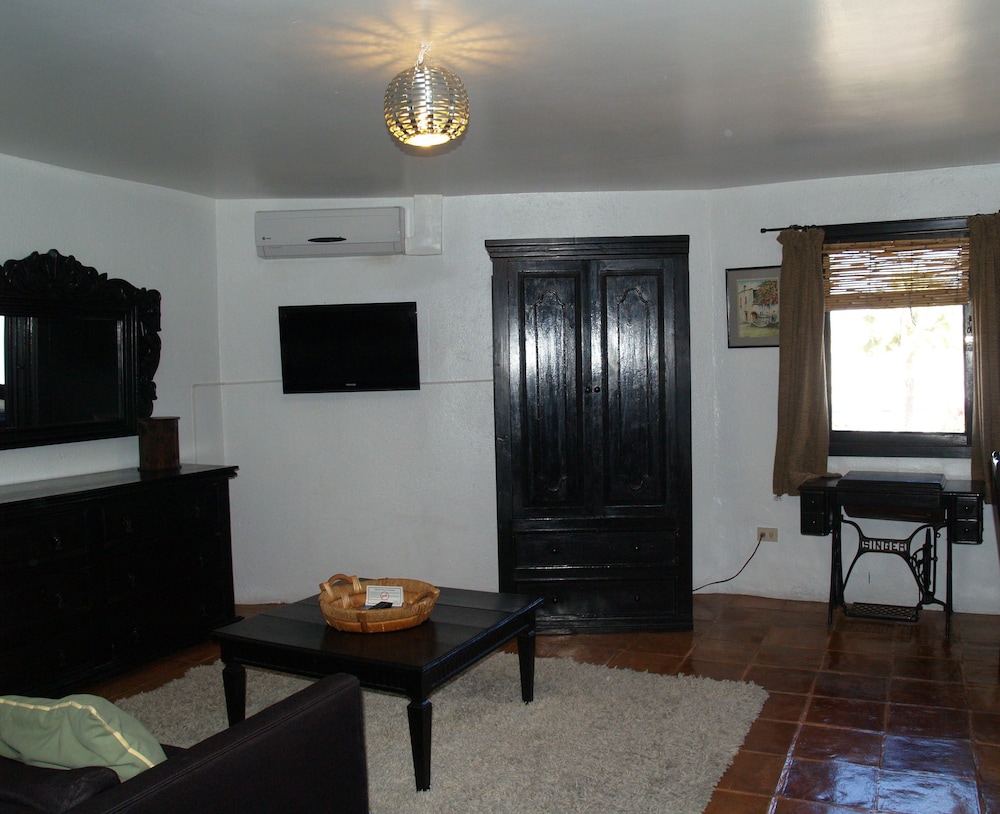 Los Agaves Hotel 41/52