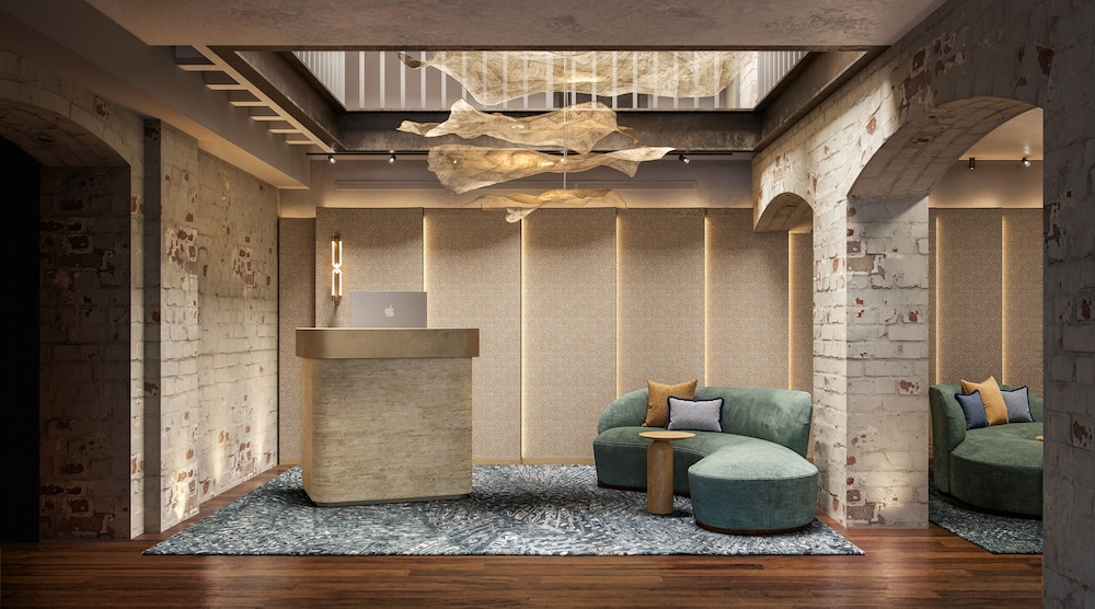 Harbour Rocks Hotel 37/70