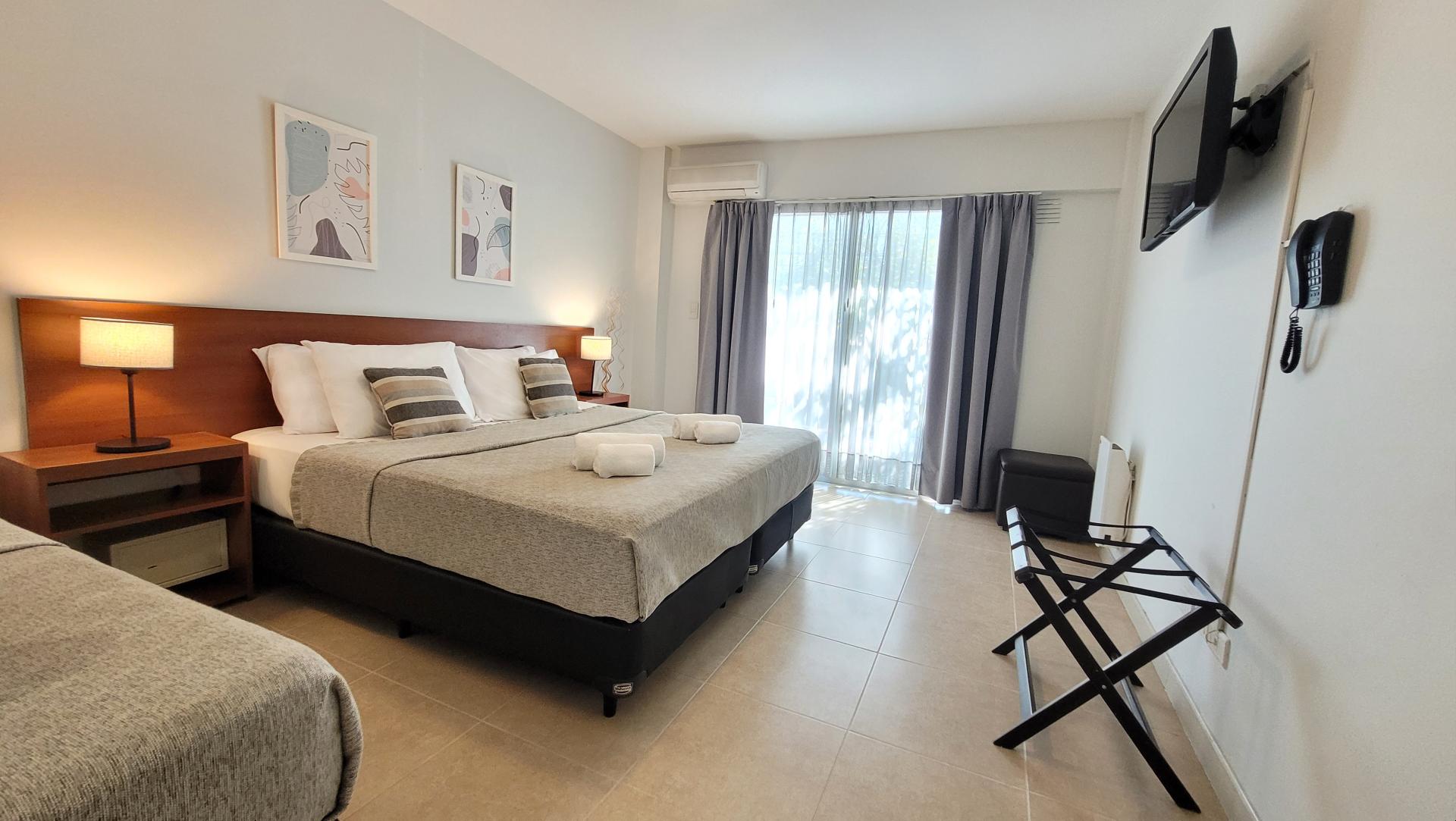 Superior, Suite, Street View