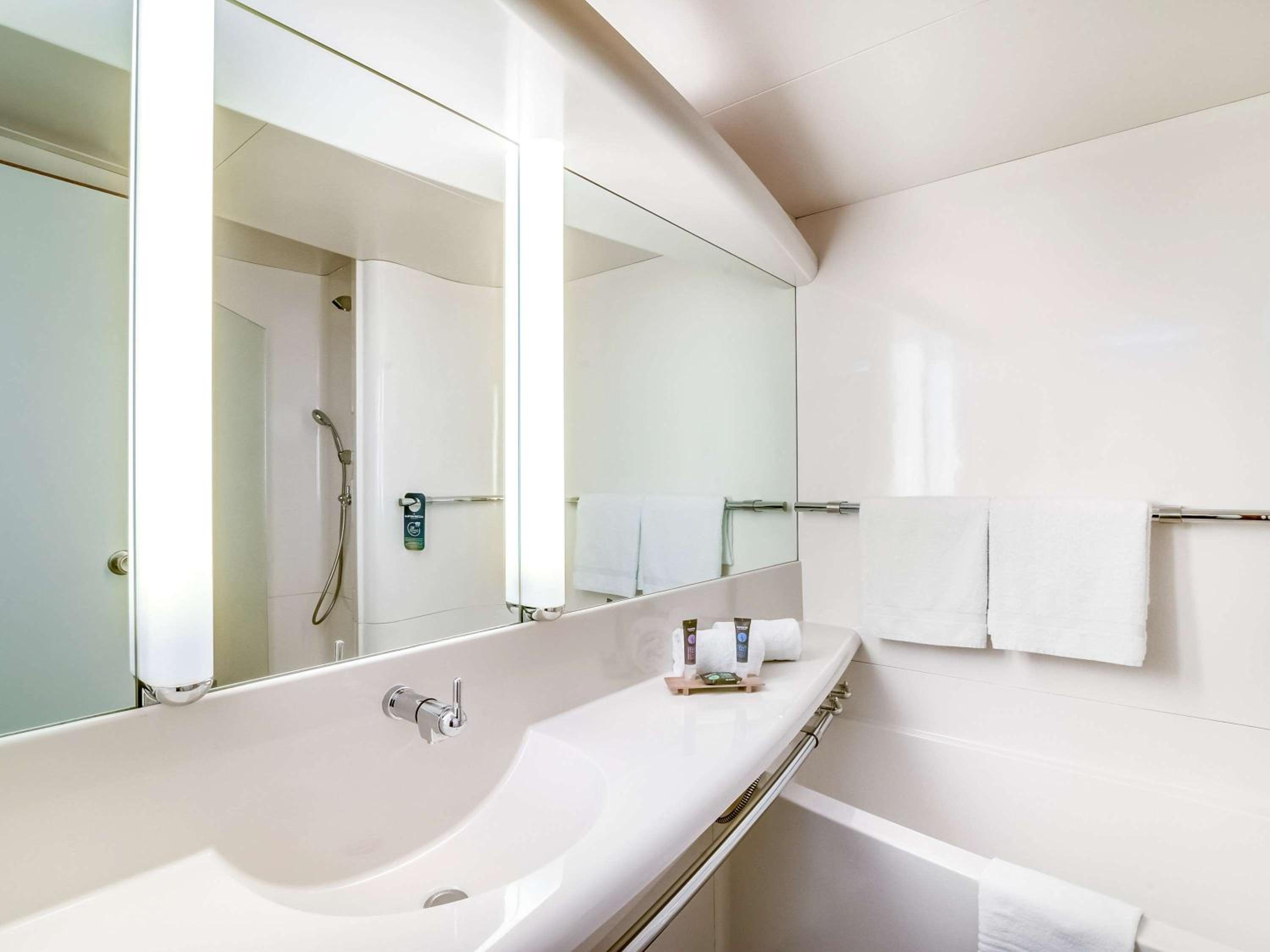 غرفة كلاسيكية عائلية مع أريكة، Novotel Paris Orly Rungis 7/10