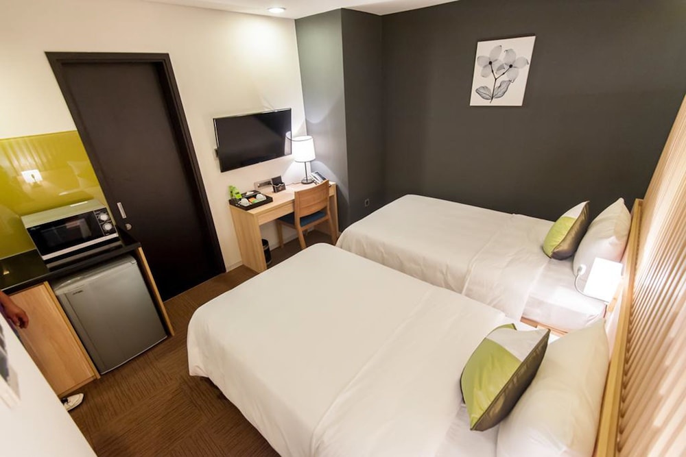 M Village Hotel Kim Ma, a brand of Modern Village Lifestyle 7/25