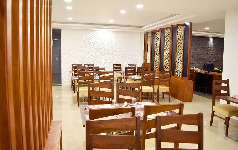 The Verda Prakyathi 46/48