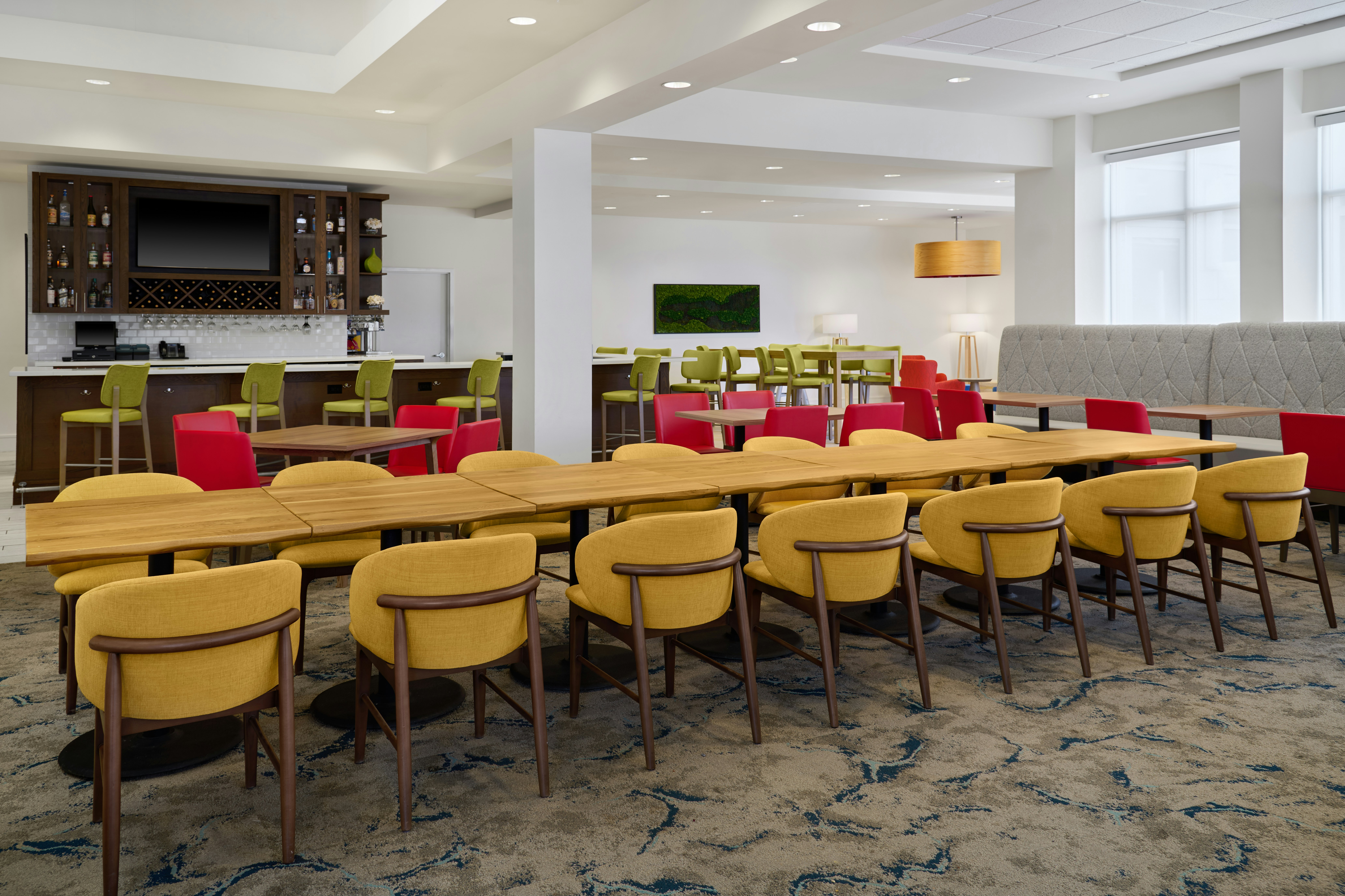 Hilton Garden Inn Detroit Troy 75/79