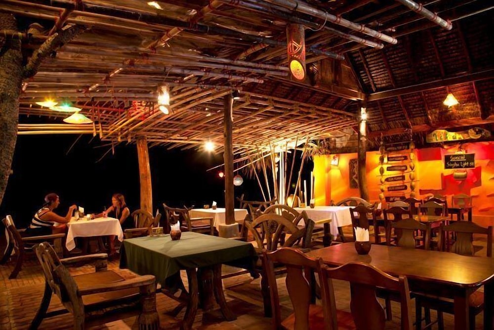 Clean Beach Resort 40/54