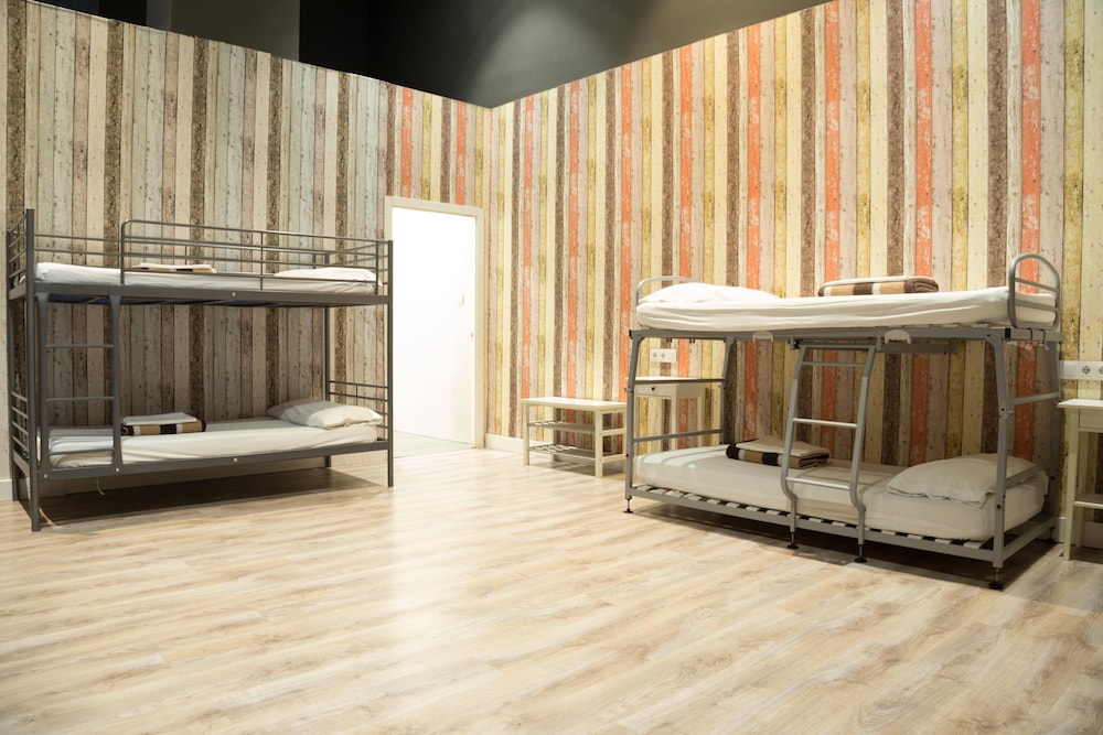 Ant Hostel Barcelona 49/66