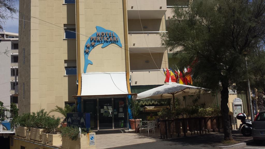 Hotel Perticari 4/25