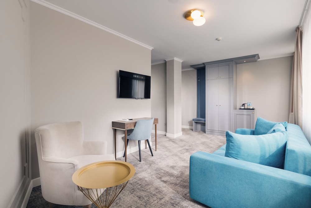 Hotel Meridian 28/50