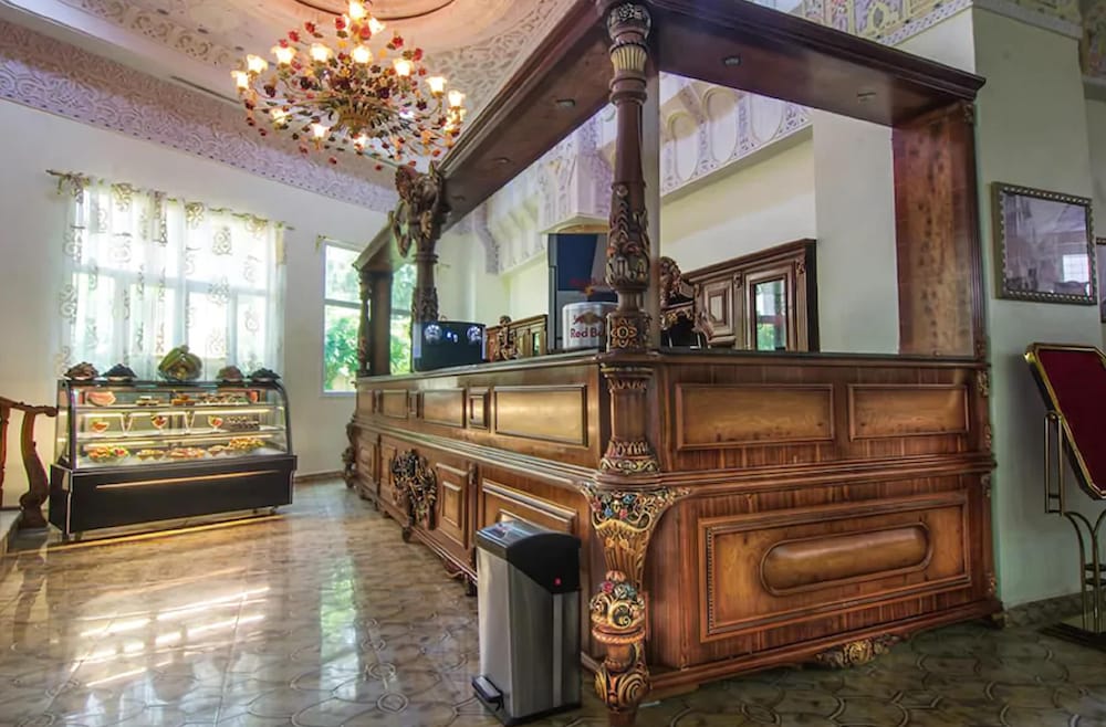 HOTEL VILLE DES ROSES 6/29