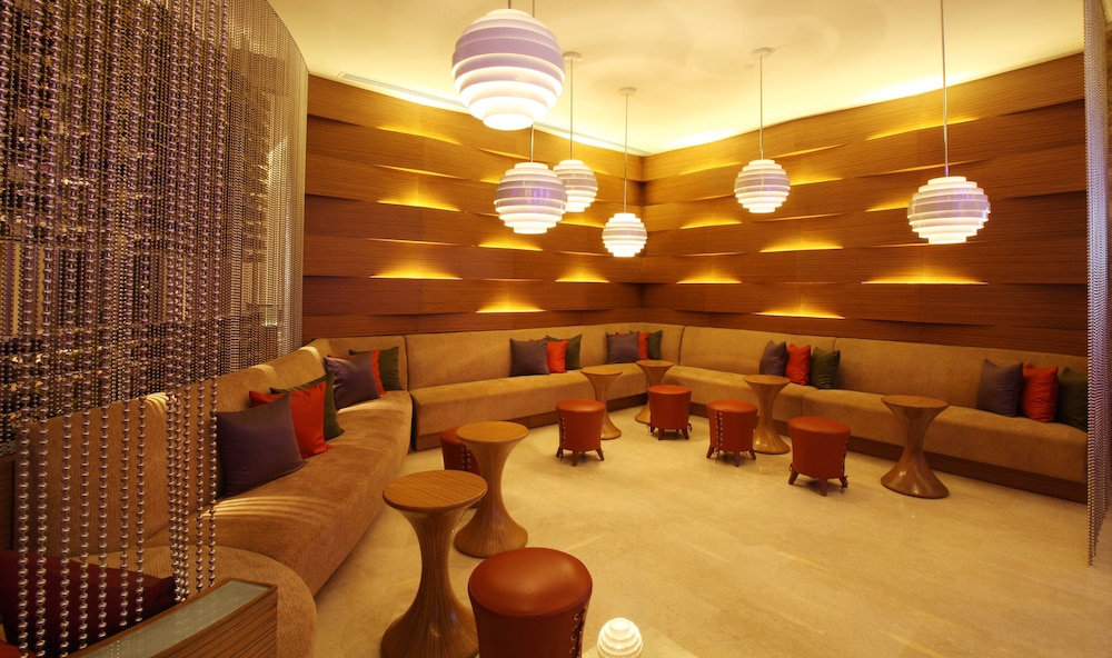 Hyatt Pune 58/70