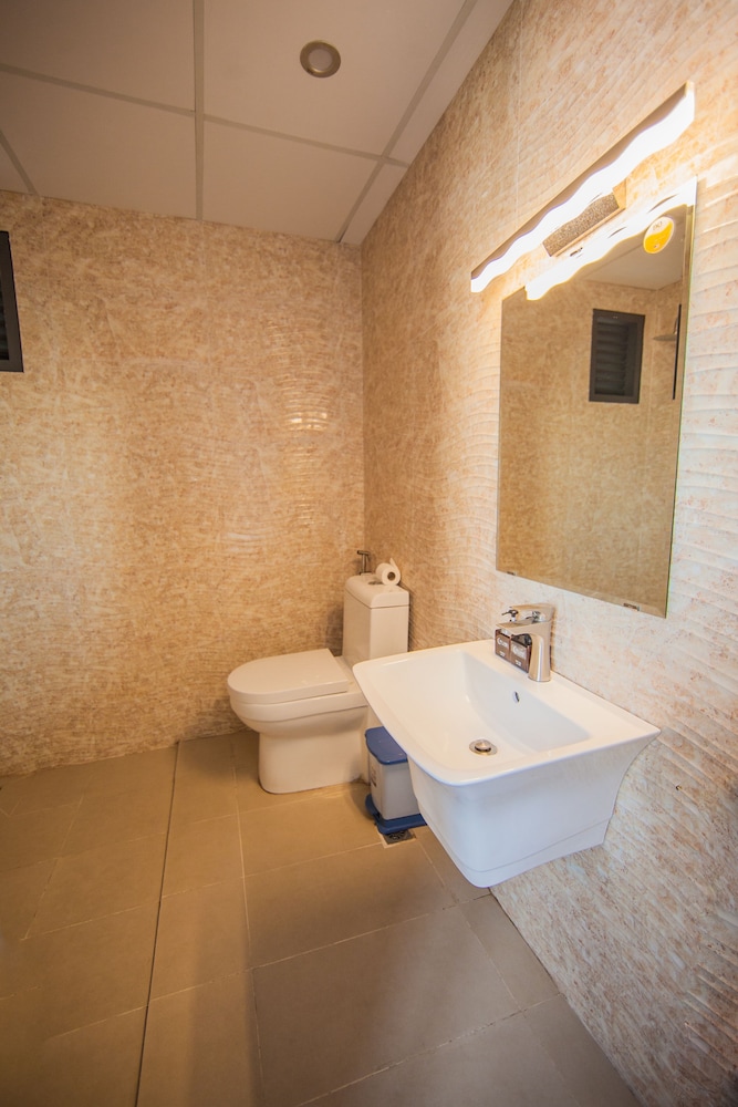 Gic Apartment And Hotel 19/20
