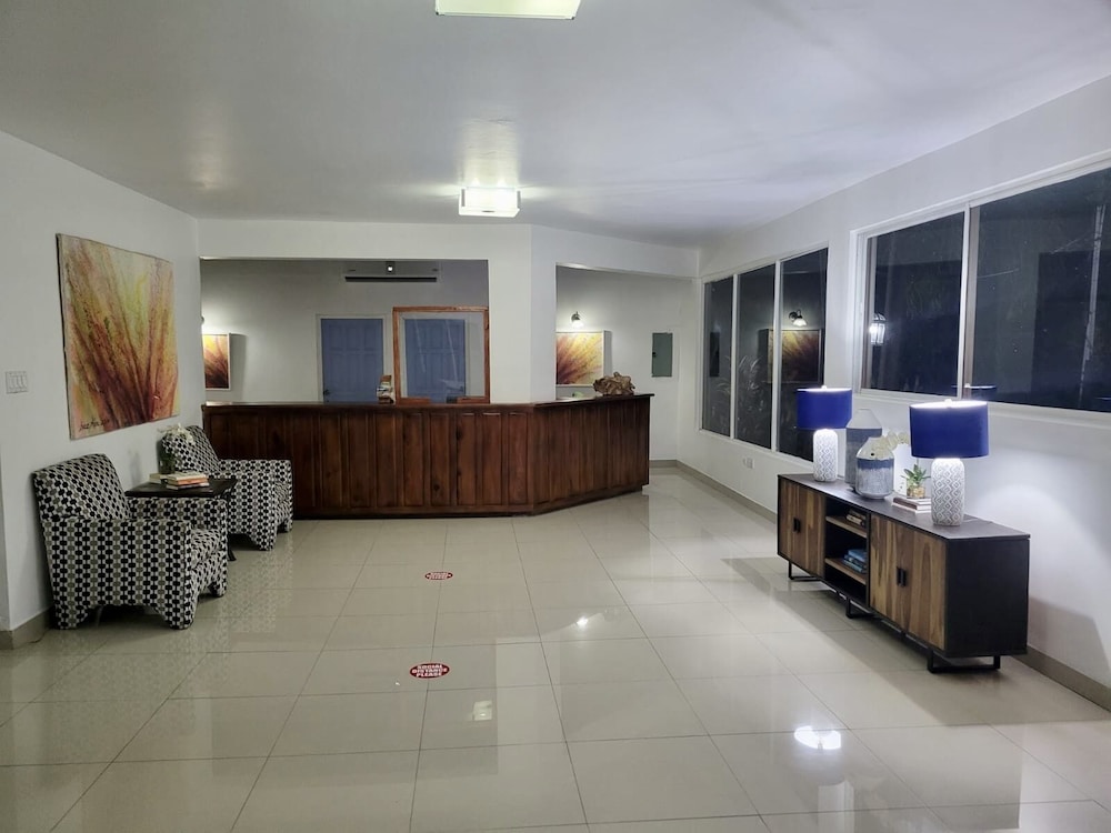 Coral Seas Beach Resort 20/58