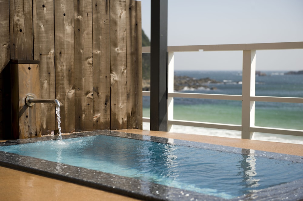 The Spa Resort Bettei Rakuyu 16/48