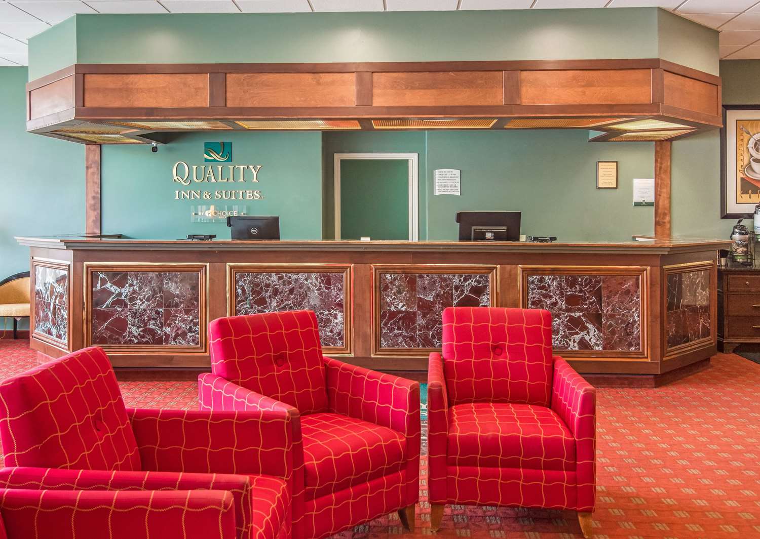 Quality Inn and Suites Virginia MN 24/25