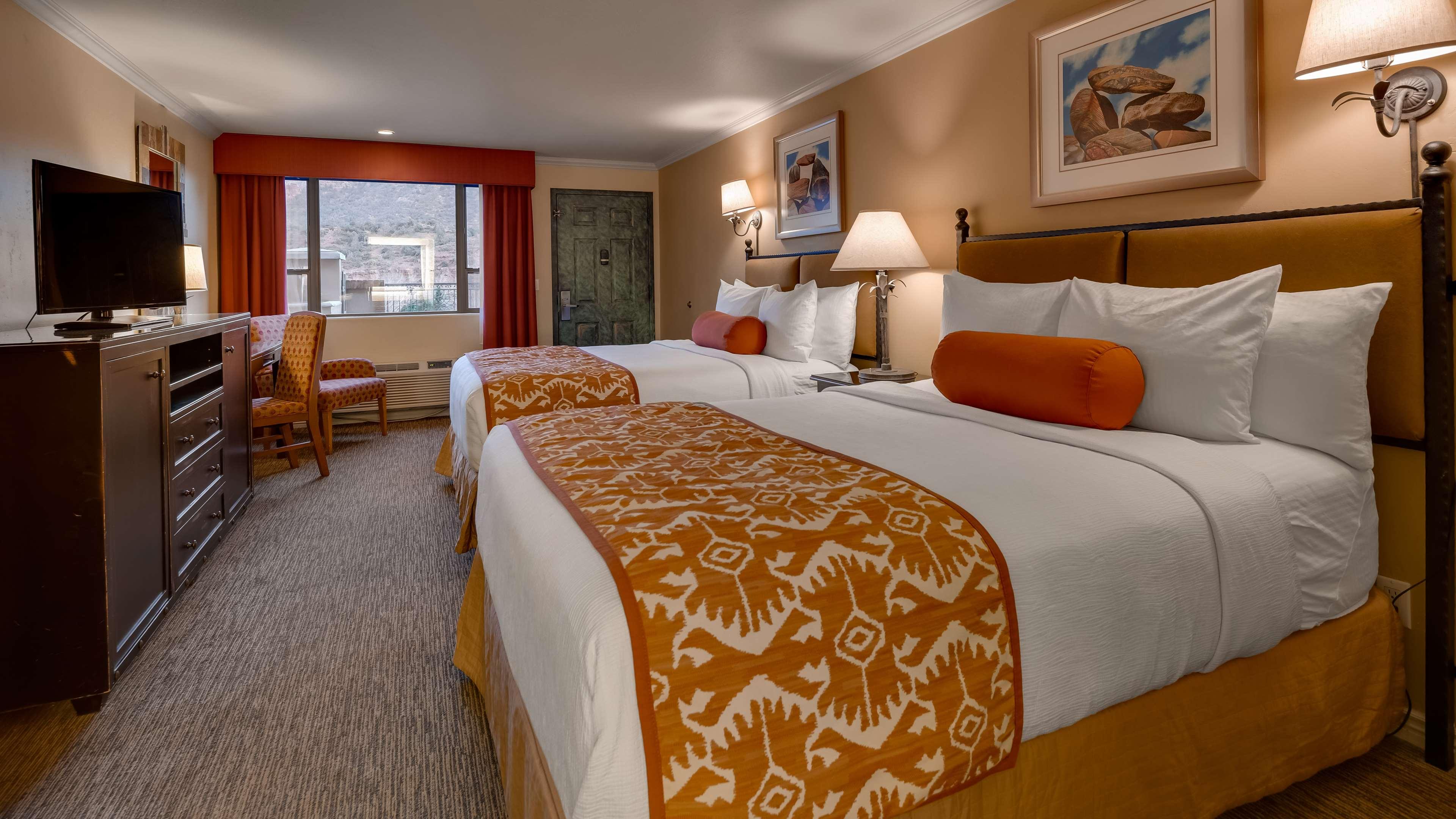 Room, 2 Queen Beds, Red Rock View, Pet Friendly, Balcony, Annex