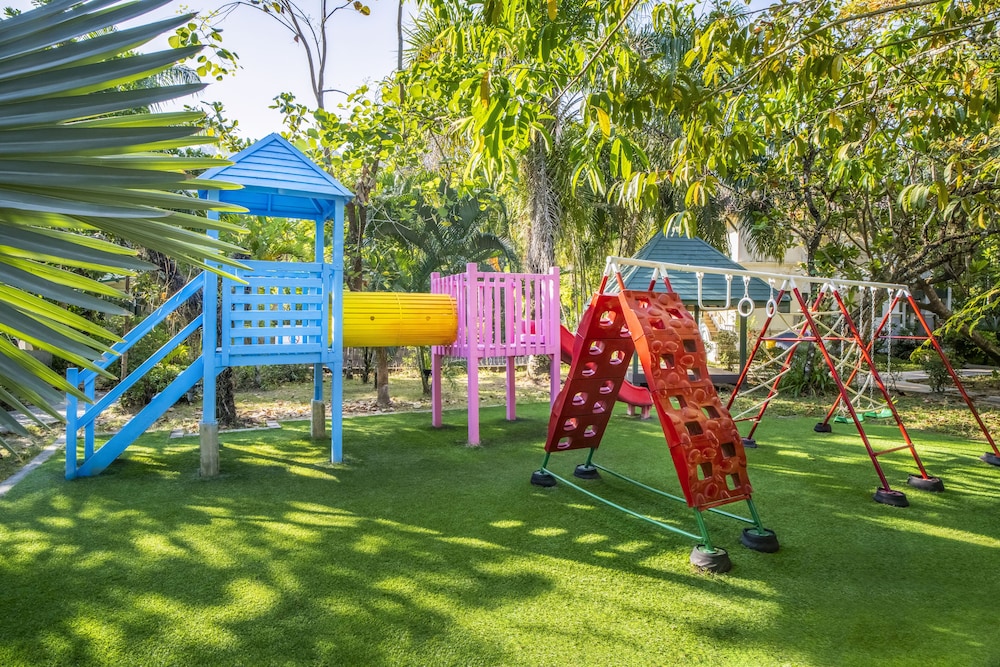Baan Khaolak Beach Resort 41/50