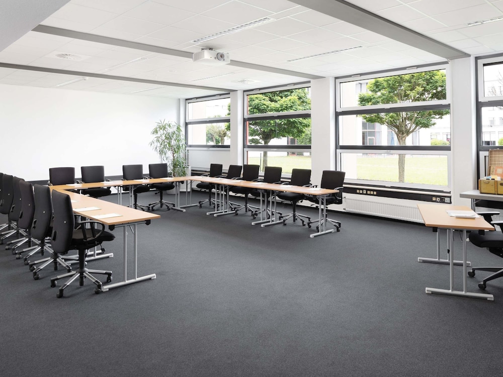 ibis Styles Darmstadt 35/76