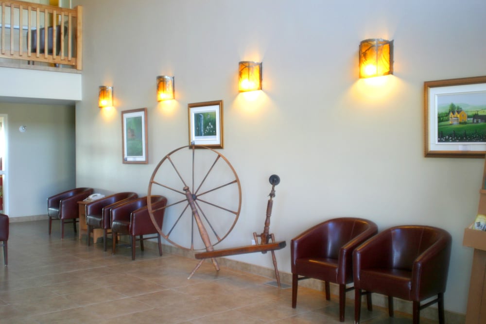 Auberge Bouctouche Inn & Suites 31/49