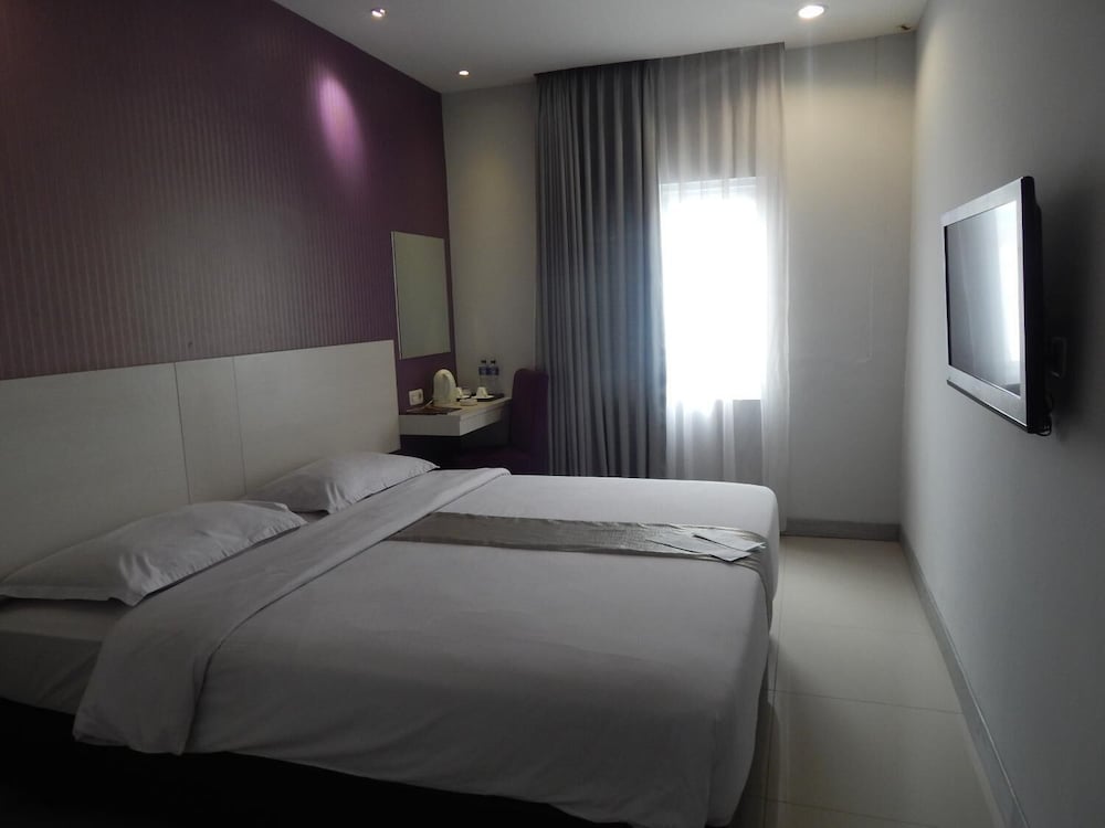 Vio Hotel Surapati Bandung 16/34