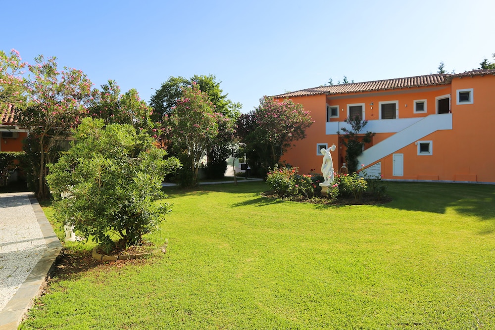 Mandraki Village Boutique Hotel 39/50