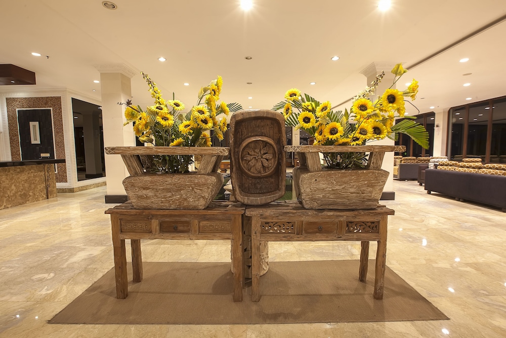 The Beverly Hills Bali 10/49