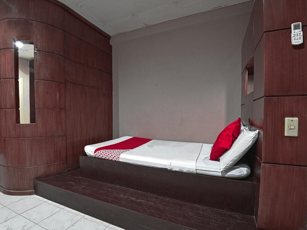 CDO Grace Residence Hall 32/50