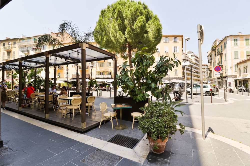 Hotel du Pin Nice Port 46/50