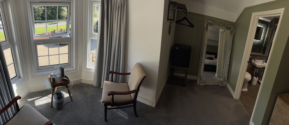 The Plough Inn 38/62