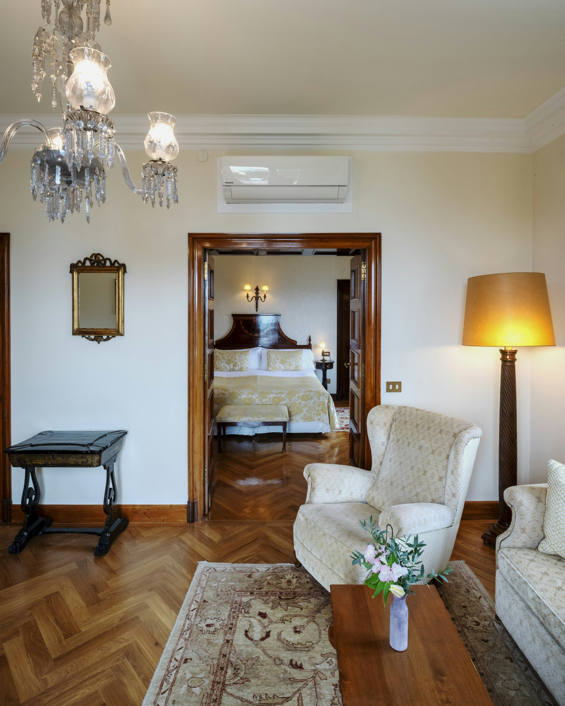Hostal de la Gavina 63/82