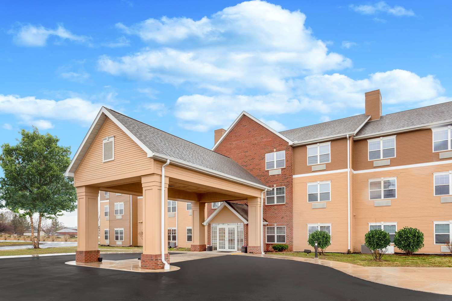 Americinn By Wyndham Fulton Clinton 1/23
