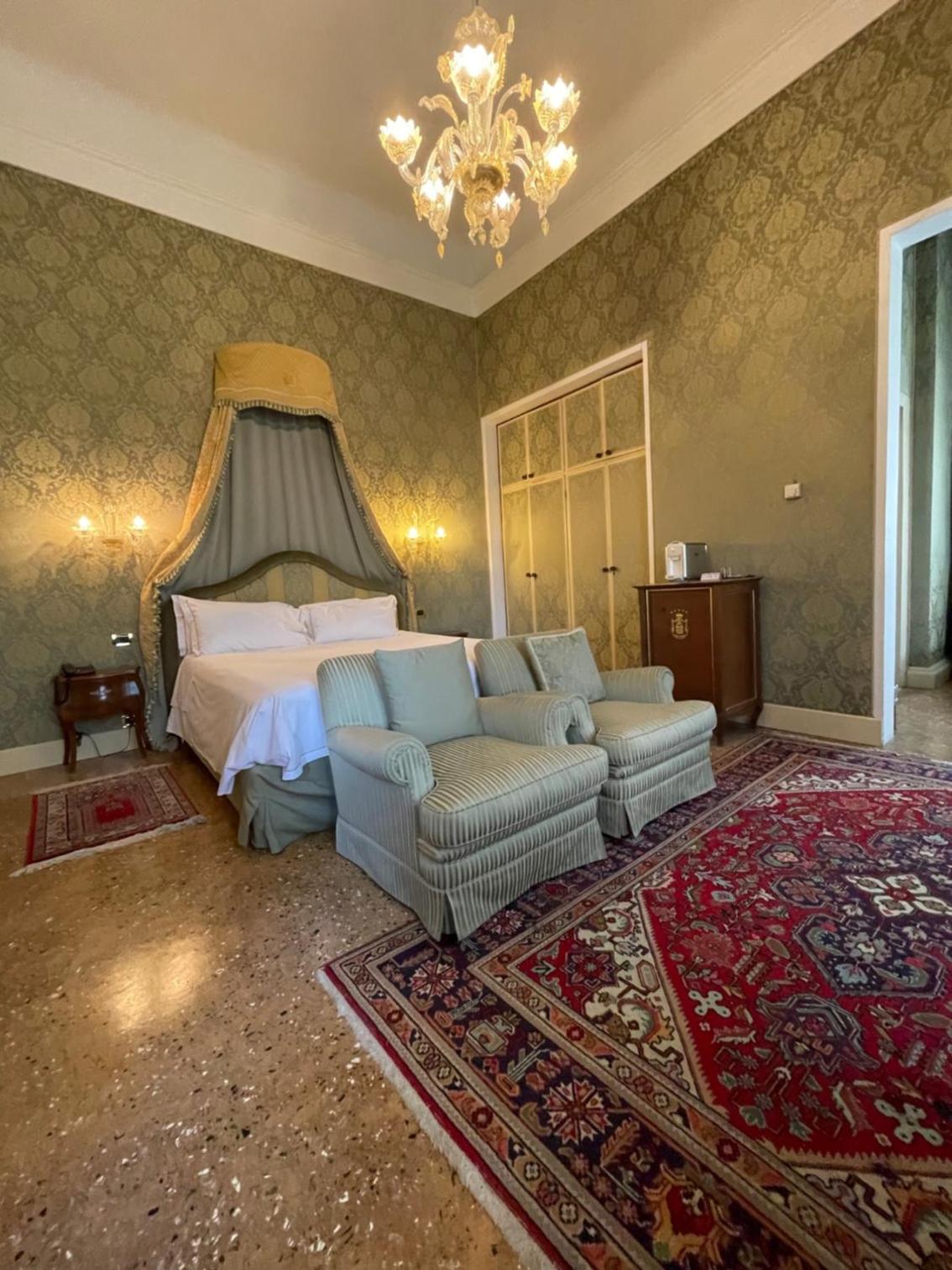 Deluxe, Artisti, Suite, Park View