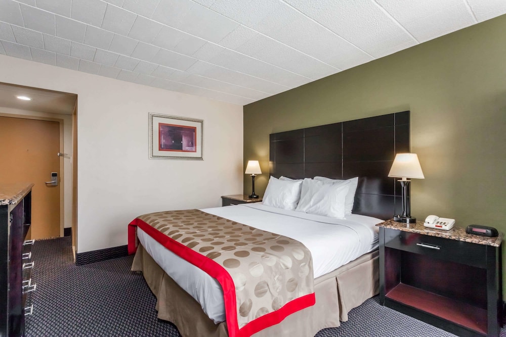 Ramada By Wyndham Newburgh/West Point 16/46