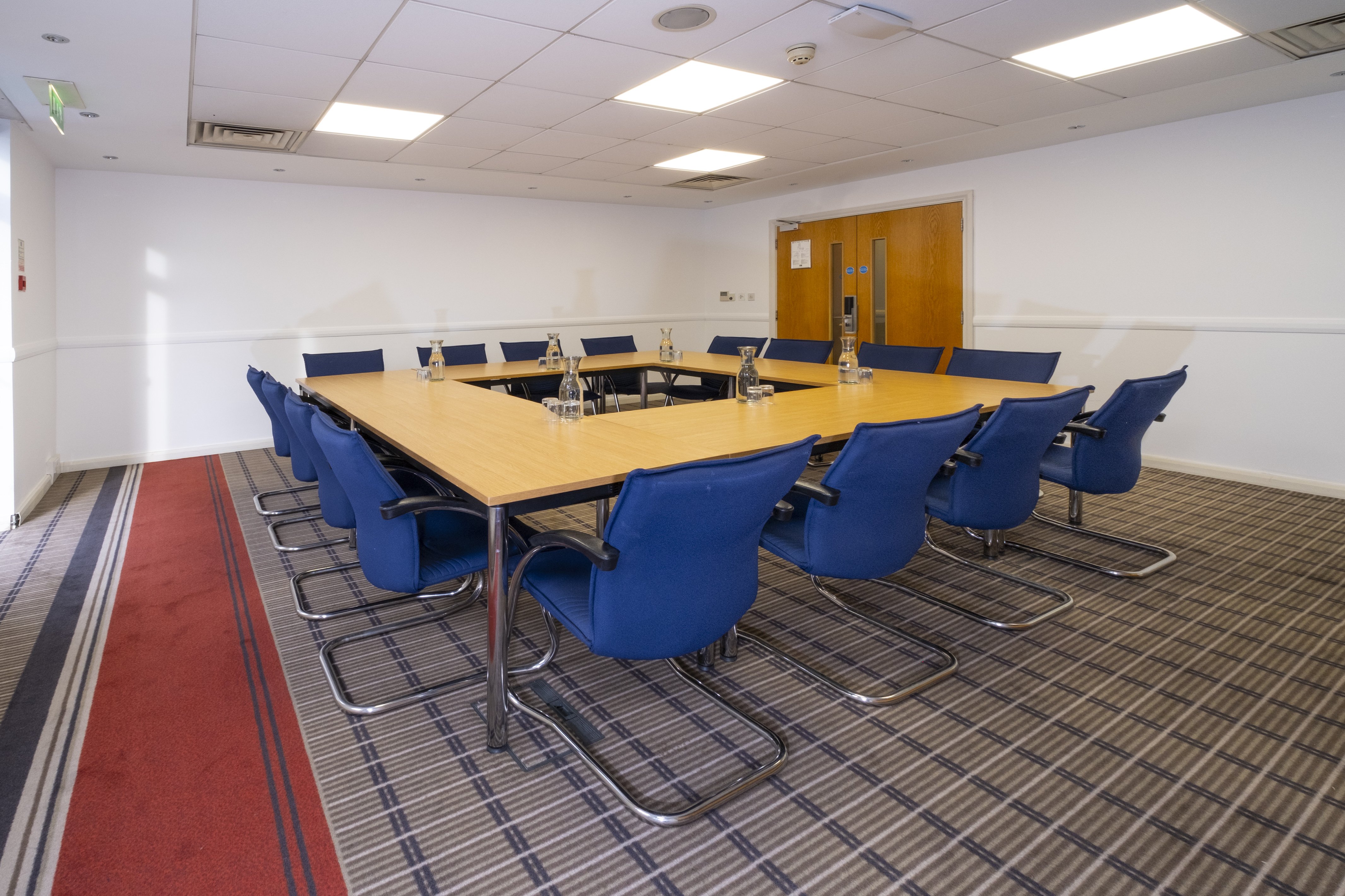 Holiday Inn Express Droitwich Spa 26/45