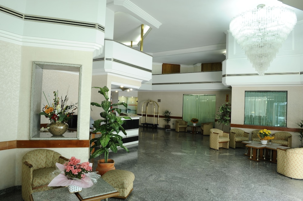 Hotel Augusta Boulevard 39/55