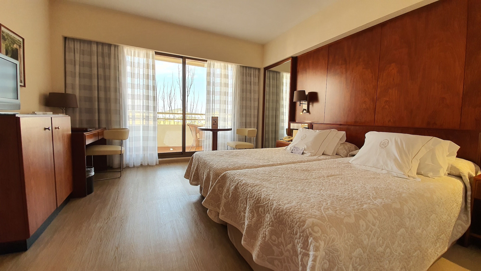SUPERIOR, SINGLE, DOUBLE BED