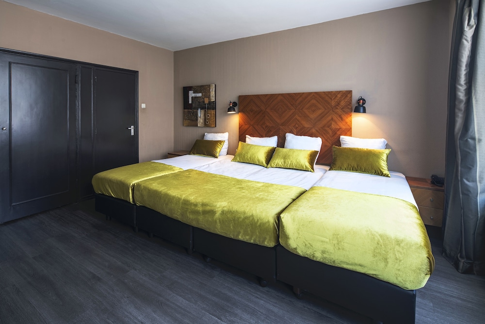 The Alfred Hotel 34/70