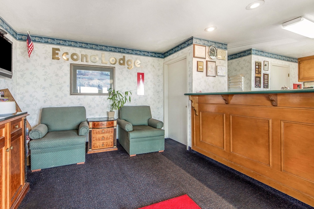Econo Lodge Castro Valley 5/56