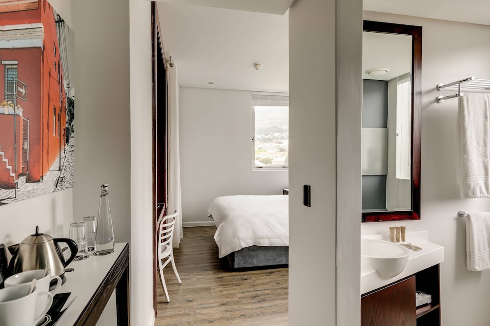 Protea Hotel Fire & Ice by Marriott Cape Town 4/34