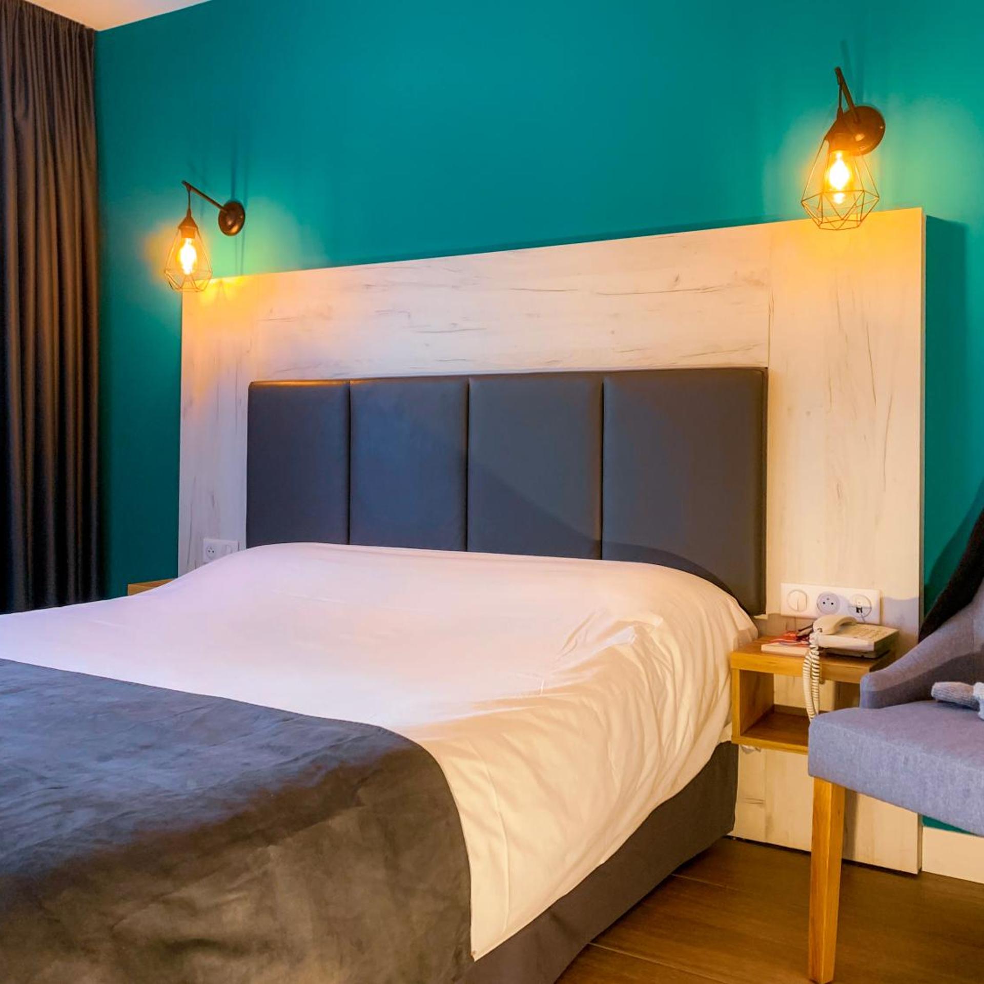 LOGIS HOTEL LE CLERMOTEL 5/21