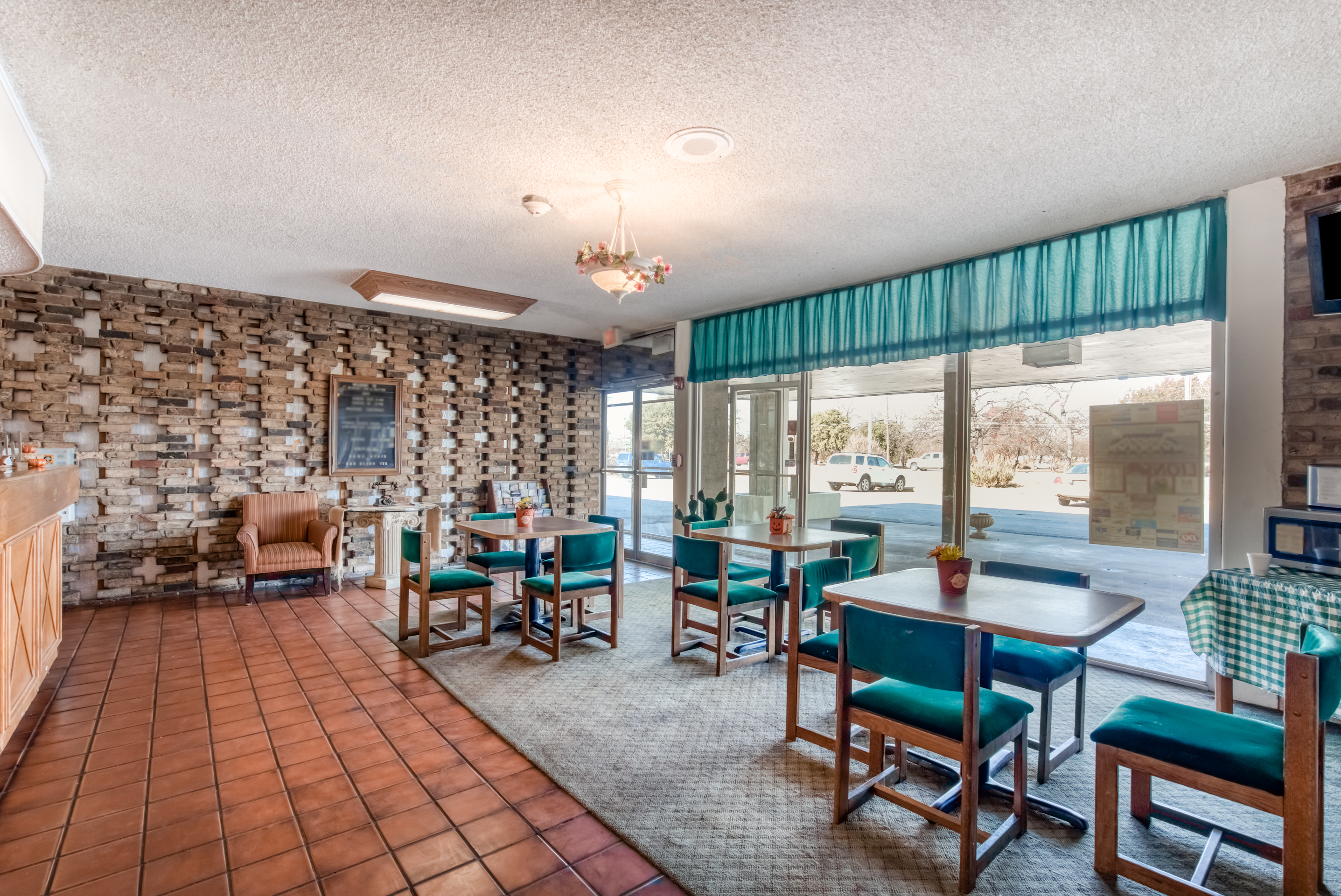 Hotel Brownwood Hwy 67 (ex. Budget Inn & Suites Brownwood) 29/43